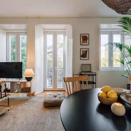 Banaue - 2 Bedrooms In Arroios شقة